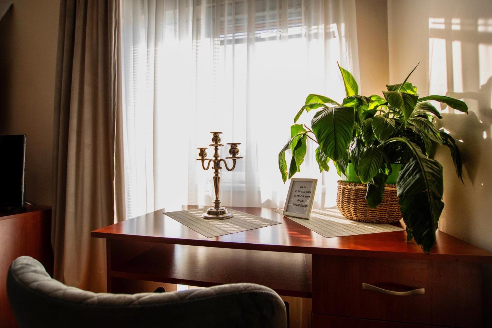 Garden Apartment 2 Subotica Ngoại thất bức ảnh